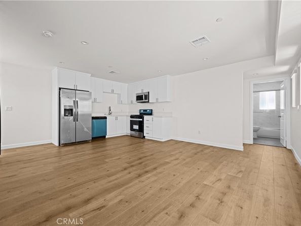 5218 Auckland Avenue, Toluca Lake CA 91601