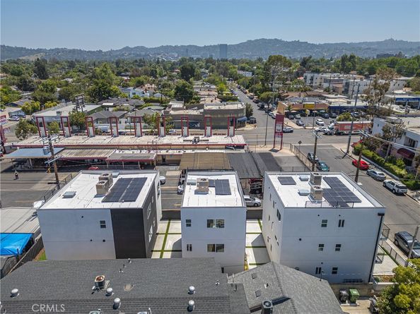 5218 Auckland Avenue, Toluca Lake CA 91601