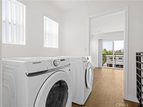 5218 Auckland Avenue, Toluca Lake CA 91601