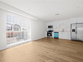 5218 Auckland Avenue, Toluca Lake CA 91601