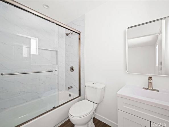 5218 Auckland Avenue, Toluca Lake CA 91601