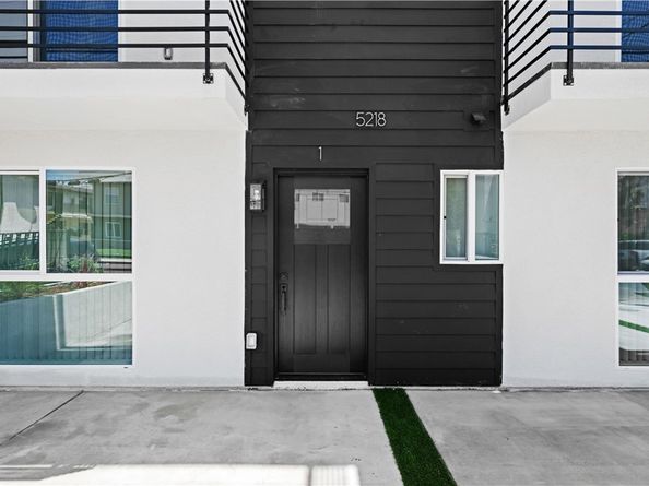 5218 Auckland Avenue, Toluca Lake CA 91601