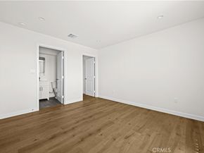 5218 Auckland Avenue, Toluca Lake CA 91601