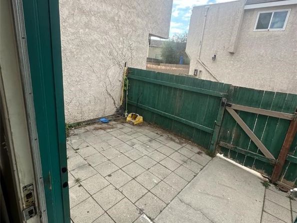 155 S Wilmington Avenue C, Compton CA 90220