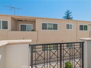 288 S Oakland Ave 211, Pasadena CA 91101