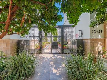 288 S Oakland Ave