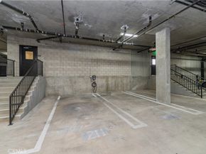 288 S Oakland Ave 211, Pasadena CA 91101