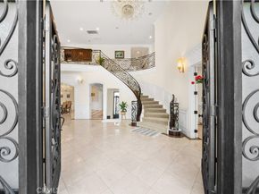 553 Woodward Boulevard, Pasadena CA 91107