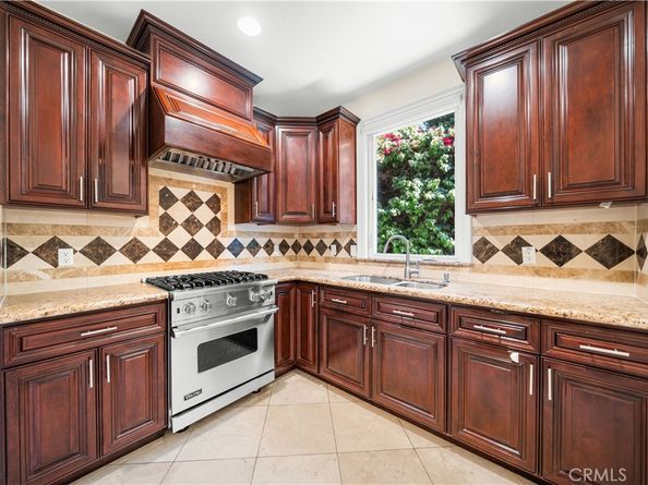 553 Woodward Boulevard, Pasadena CA 91107