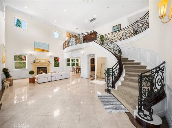 553 Woodward Boulevard, Pasadena CA 91107