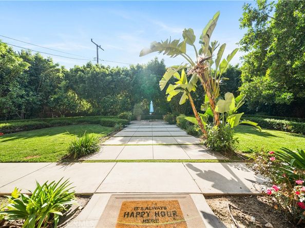 553 Woodward Boulevard, Pasadena CA 91107