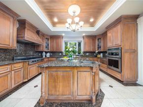 220 W Lemon Ave, Arcadia CA 91007