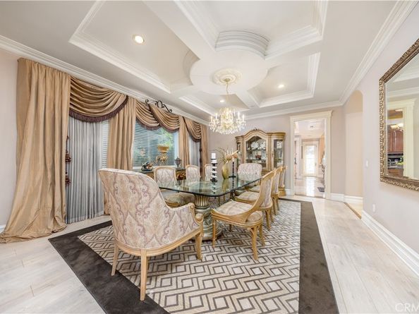 220 W Lemon Ave, Arcadia CA 91007