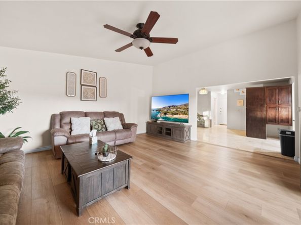 691 S Sally Lee Ave, Azusa CA 91702