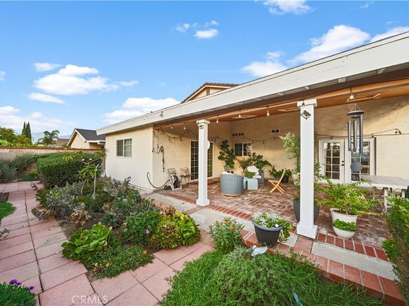 691 S Sally Lee Ave, Azusa CA 91702