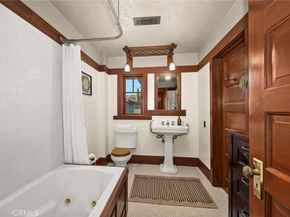 1661 Las Lunas, Pasadena CA 91106