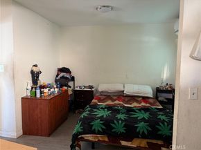 5141 Oakland, Los Angeles CA 90032