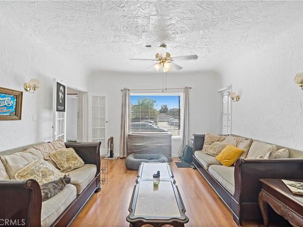 1637 W 37th Street, Los Angeles CA 90018