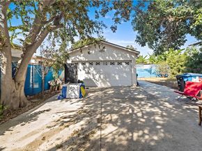 1637 W 37th Street, Los Angeles CA 90018