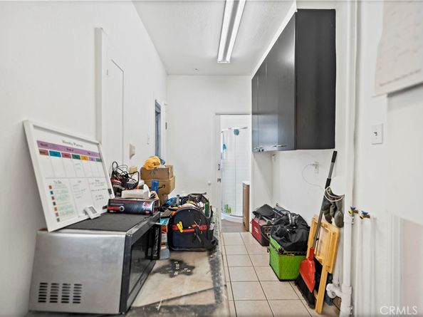 1637 W 37th Street, Los Angeles CA 90018