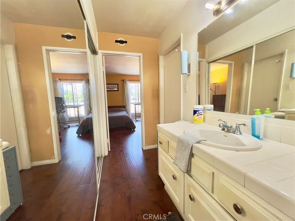 5585 E Pacific Coast 152, Long Beach CA 90804