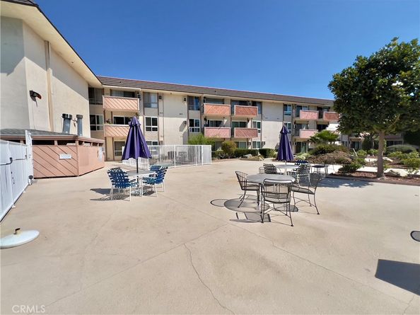 5585 E Pacific Coast 152, Long Beach CA 90804