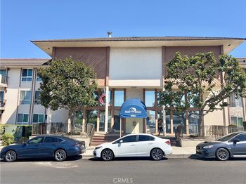 5585 E Pacific Coast