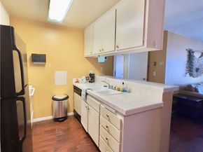 5585 E Pacific Coast 152, Long Beach CA 90804