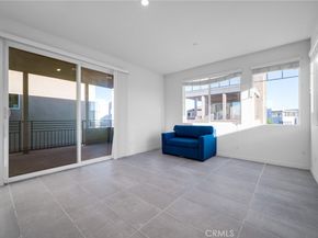 595 Cultivate, Irvine CA 92618