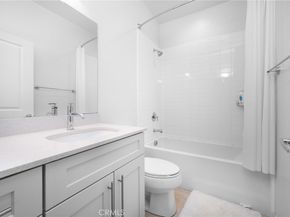595 Cultivate, Irvine CA 92618
