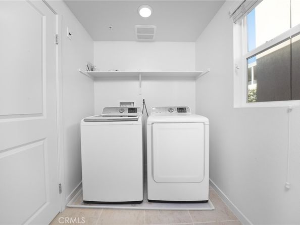595 Cultivate, Irvine CA 92618