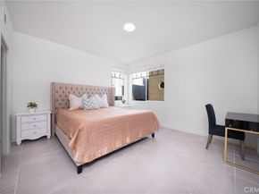 595 Cultivate, Irvine CA 92618