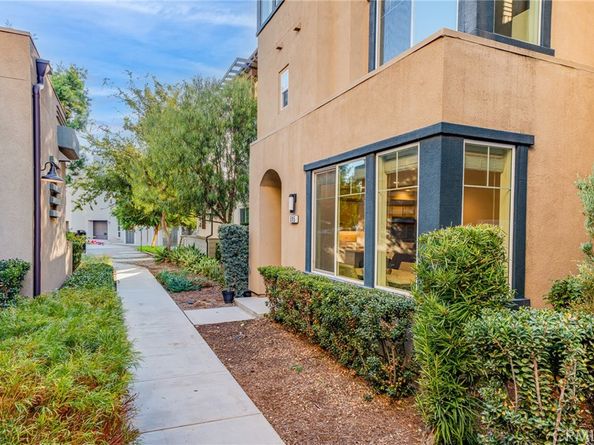 595 Cultivate, Irvine CA 92618
