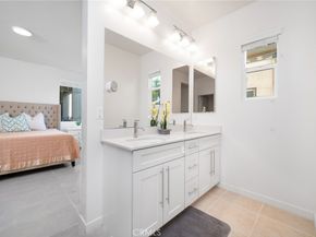 595 Cultivate, Irvine CA 92618