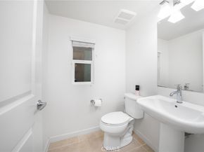 595 Cultivate, Irvine CA 92618