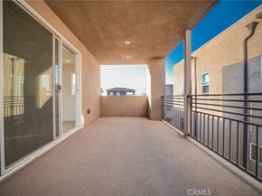 595 Cultivate, Irvine CA 92618