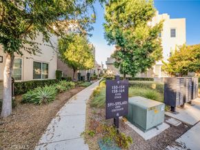 595 Cultivate, Irvine CA 92618