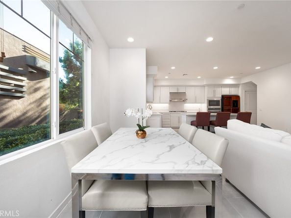 595 Cultivate, Irvine CA 92618