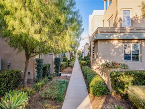 595 Cultivate, Irvine CA 92618