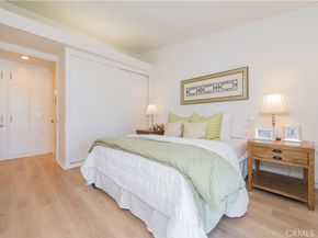 13902 Thunderbird 8J, Seal Beach CA 90740