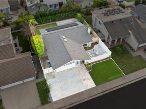 8592 Larkport Drive, Huntington Beach CA 92646