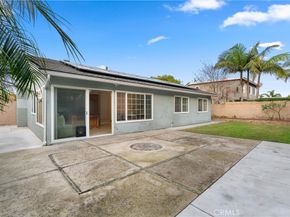 8592 Larkport Drive, Huntington Beach CA 92646