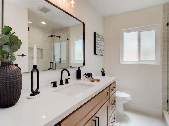 5732 Grimsby Drive, Huntington Beach CA 92649