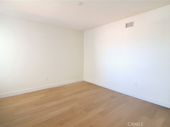 5732 Grimsby Drive, Huntington Beach CA 92649