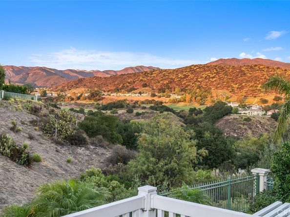 6 Barneburg, Rancho Santa Margarita CA 92679