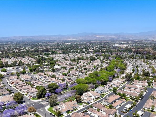 226 Greenmoor 95, Irvine CA 92614