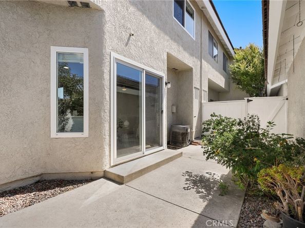 226 Greenmoor 95, Irvine CA 92614