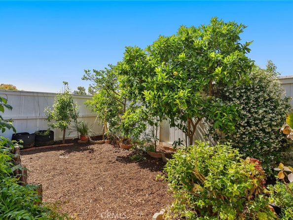 226 Greenmoor 95, Irvine CA 92614