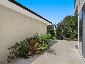 226 Greenmoor 95, Irvine CA 92614