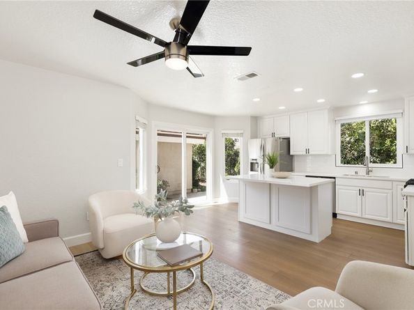 226 Greenmoor 95, Irvine CA 92614
